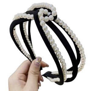 Vero Black and Pearl Headbamd